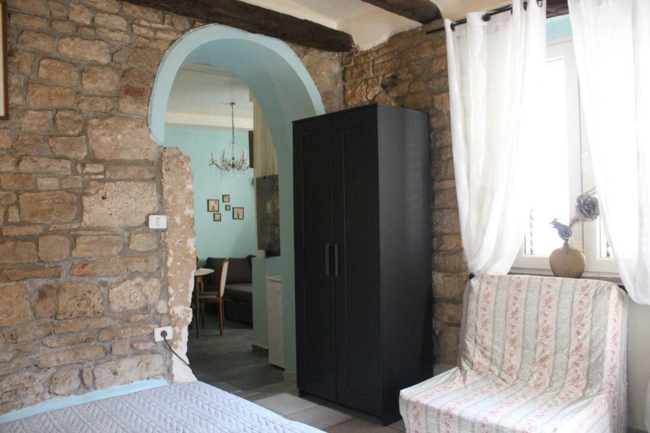 Apartment Sentimento Pula Luaran gambar