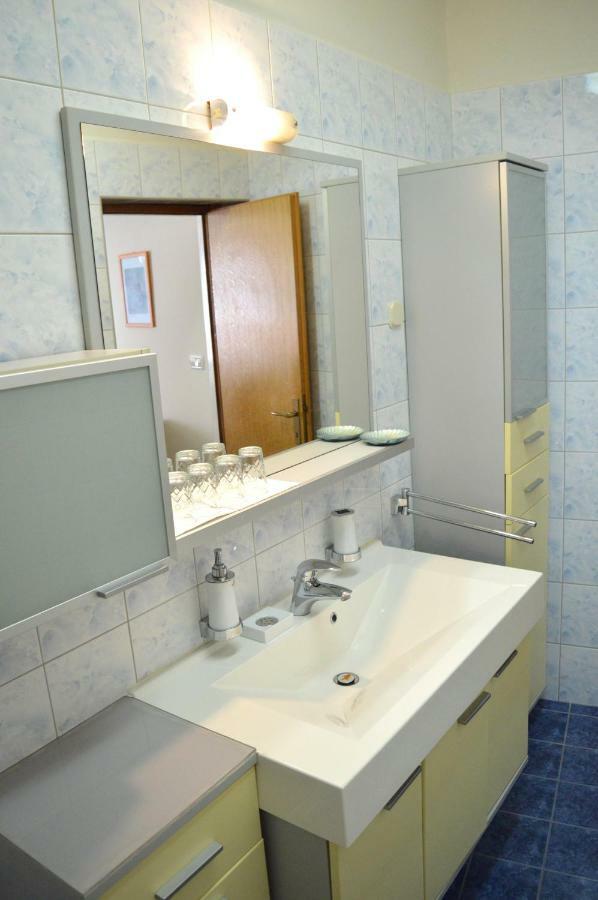 Apartment Sentimento Pula Luaran gambar
