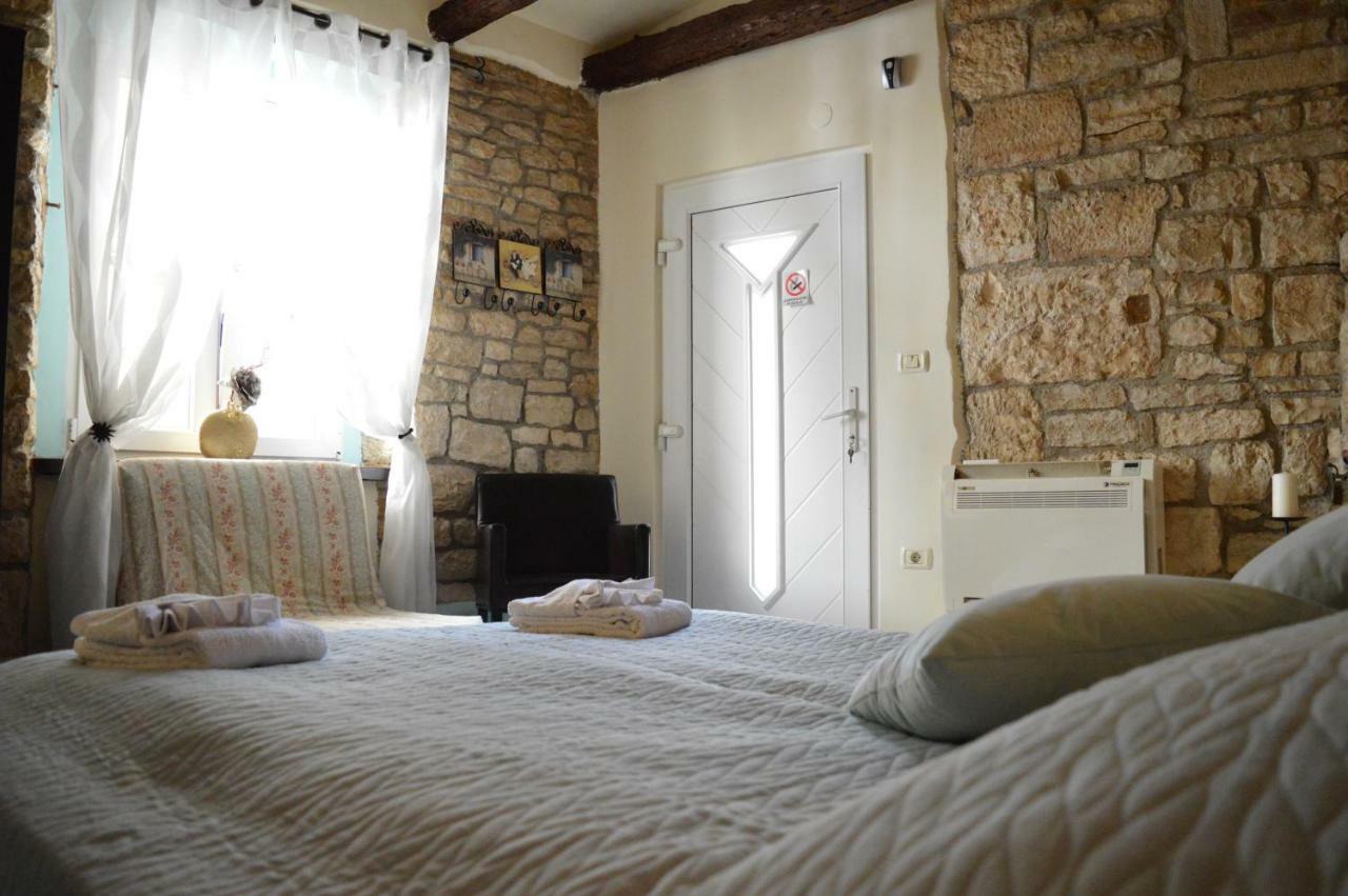 Apartment Sentimento Pula Luaran gambar